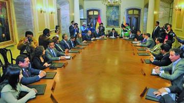 Organizaciones de la Conalcam han observado la labor de los titulares de las diferentes carteras de Estado.