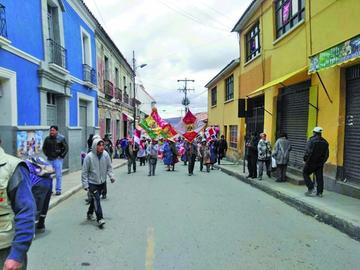 El paro de 24 horas se hizo cumplir con la movilización de los grupos de control.