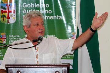 Convocan a los cruceños a acatar hoy el paro cívico