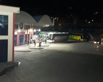 Buses salieron normal anoche a varios distritos de Bolivia