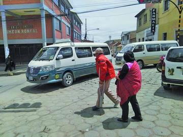 Este sector, llamdo también "libre", bloqueó durante cuatro horas en la ciudad de Potosí.