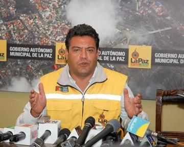 Alcalde Luis Revilla convoca a los transportistas a dialogar