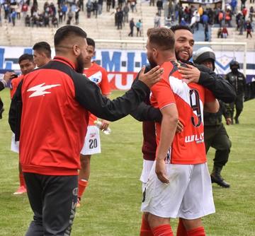 Nacional Potosí inicia con el pie derecho el campeonato Apertura