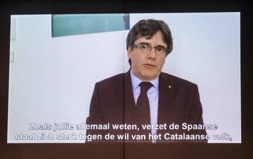 El Parlamento aplaza sesión de la investidura de Puigdemont