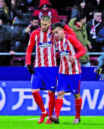 Atlético de Madrid vence por la mínima a Valencia