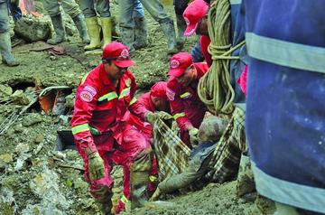 Tiquipaya: hallan el cuerpo de la tercera víctima de la mazamorra