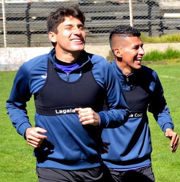 Arce negocia la renovación de contrato