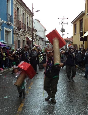 Potosí vive el carnaval tradicional y autóctono