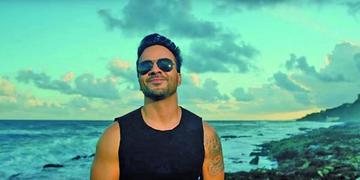 "Despacito" bate récord al  liderar 42 semanas una lista