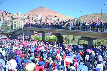 Una marcha anterior del movimiento cívico potosino que vuelve a movilizarse hoy.