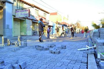 Inauguran hoy obras de adoquinado para barrios