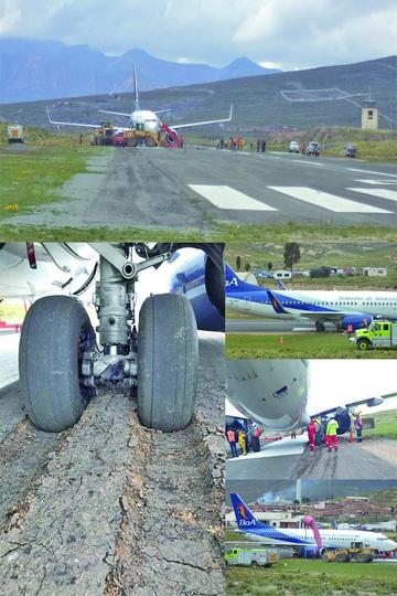 Imágenes del avión enfangado.