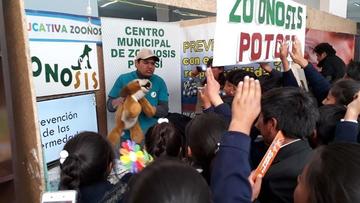 EMAP explica cómo cuidar a perros y gatos