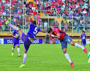 A pesar de la derrota, el equipo lila se ubica en el tercer lugar del grupo A con 10 puntos.