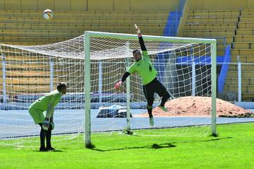 La banda roja y el santo se verán después de dos meses