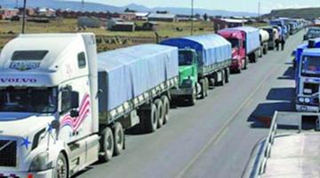Transportistas denuncian que los chilenos violan el tratado de 1904