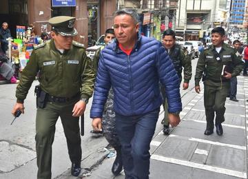 La defensa del coronel José Luis Araniba calificó de arbitraria e injusta la acusación.