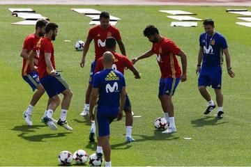 España, sin David Silva, prepara el encuentro ante la selección Argentina