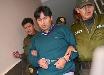 El médico del Hogar Virgen de Fátima, Jhiery Fernández, está acusado de violación.
