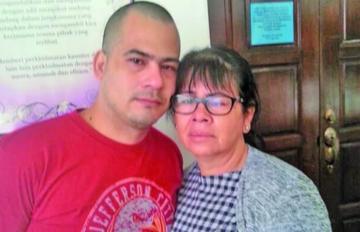 Madre del boliviano detenido en Malasia pide una reunión con Evo