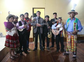 Ratifican a Potosí cuna del charango