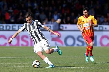 Juventus gana a Benevento con tres goles de Dybala antes de ir a Madrid