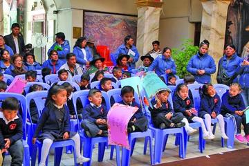 Lanzan campaña a favor de niños