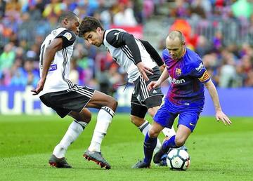 Barcelona vence a Valencia