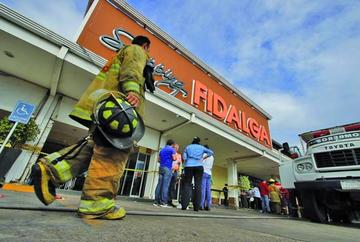 Informe: incendio en Fidalga fue por mala manipulación de carbón