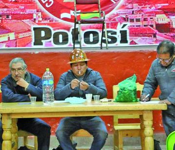 Trabajadores esperan aumento del 15 %