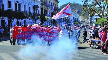 Hoy desarrollarán una marcha cívica.