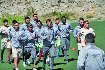 El equipo de los altos de San Juan en el cierre de sus entrenamientos.