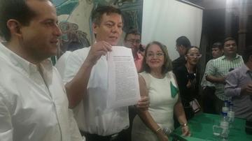 Santa Cruz advierte con paro y se complica el conflicto de Incahuasi