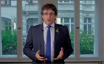 Puigdemont designa a su reemplazo en la candidatura