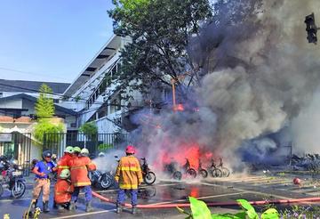 Ataque contra minoría cristiana en Indonesia causa 13 muertos