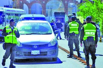 Anuncian que los Policías de Tránsito tendrán chalecos con numeración