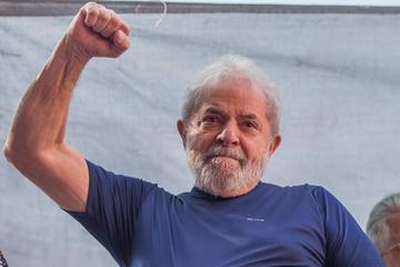 PT formaliza la precandidatura  de Lula a la presidencia de Brasil