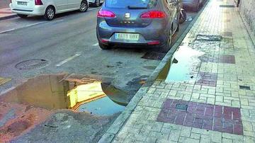 Piden evitar congelamiento de agua en calles de la ciudad