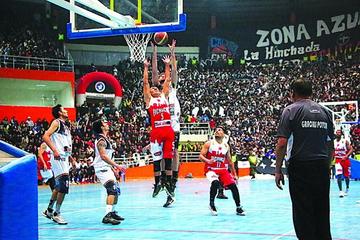 Dirigentes esperan llenar el coliseo