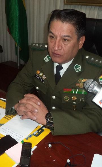 Cae un oficial por la 1008  y le dan baja de la Policía