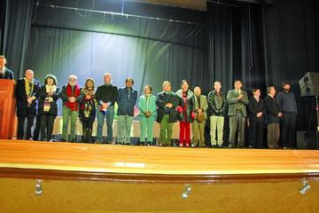 La presentación de los visitantes al acontecimiento literario.