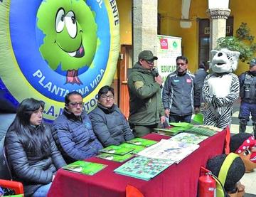 El acto de invitación a la actividad.