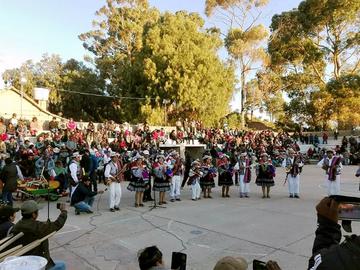 La representación de la danza regional mostró su belleza.
