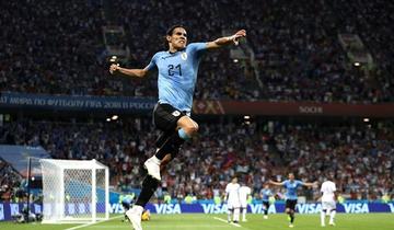 Uruguay se hace grande y pasa a cuartos