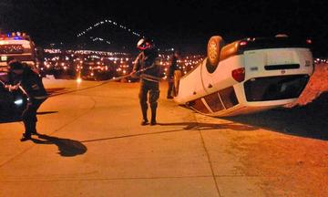 Un borracho  ocasiona un accidente y luego huye