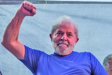 El ex presidente de Brasil fue condenado a 12 años y un mes de cárcel por corrupción.