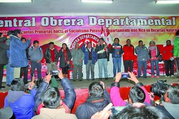 Los miembros del frente ganador fueron posesionados en sus responsabilidades.