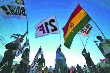 Expresidente afirmó que no se irá de Bolivia y liderará el 21F