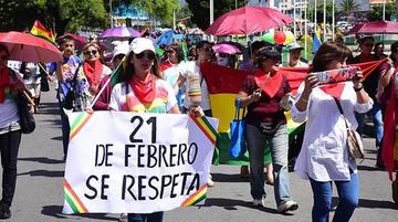 Los oficialistas  califican a las plataformas que defienden el No como “grupillos”, “locos” y “resentidos”.