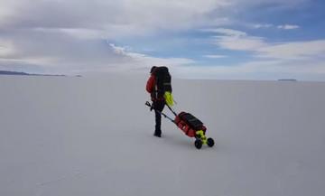 Invidente francés recorre el salar